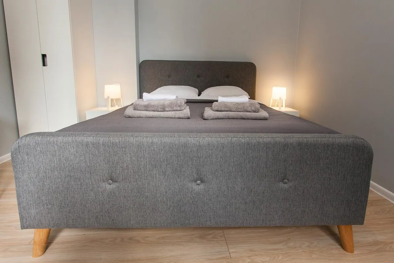 Apartament Snizhna 4 Lwów 0*,